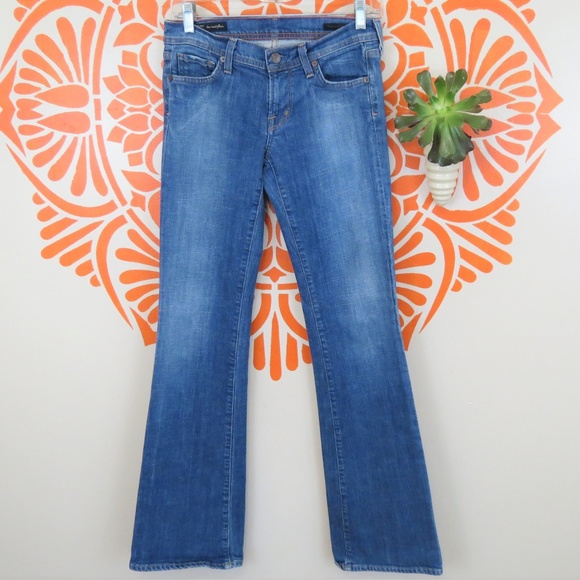 Citizens for Humanity Medium Wash Low Waist Flair - Picture 3 of 3